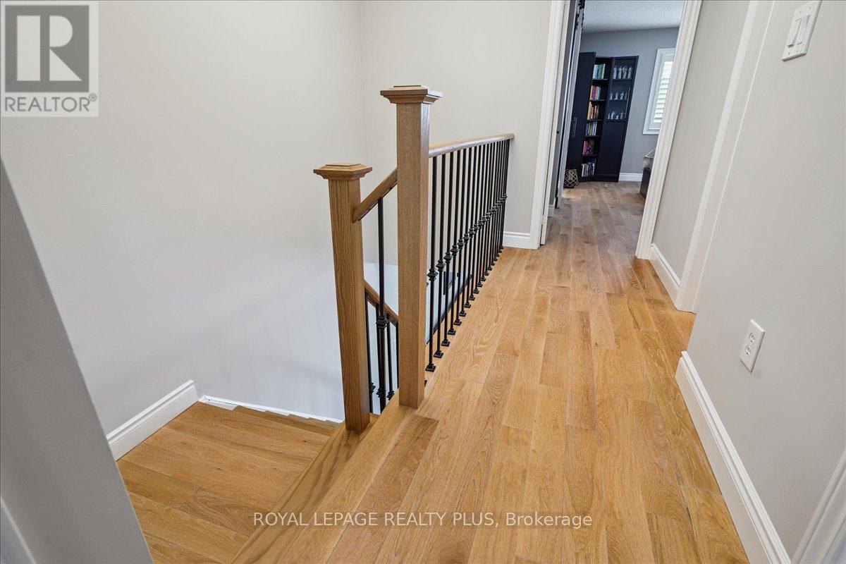 












5300 PALMETTO PLACE

,
Mississauga,




Ontario
L5M0C7

