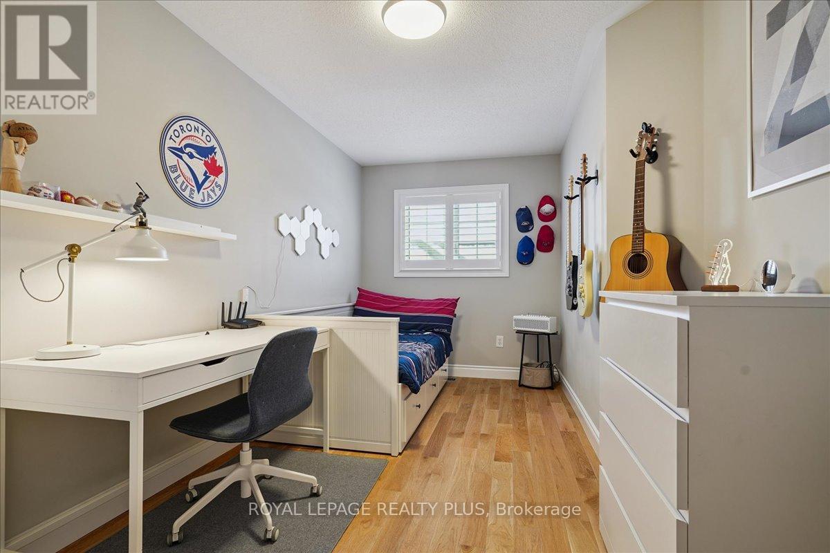 












5300 PALMETTO PLACE

,
Mississauga,




Ontario
L5M0C7

