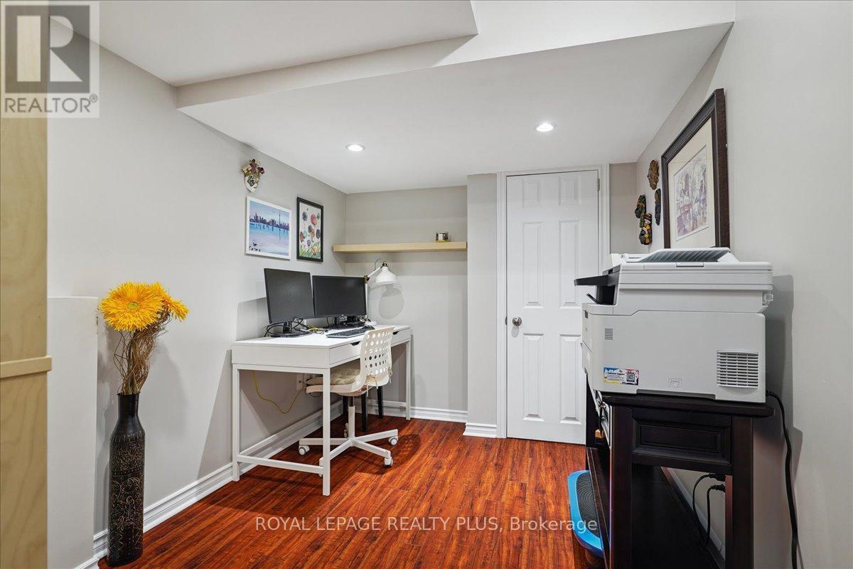 












5300 PALMETTO PLACE

,
Mississauga,




Ontario
L5M0C7

