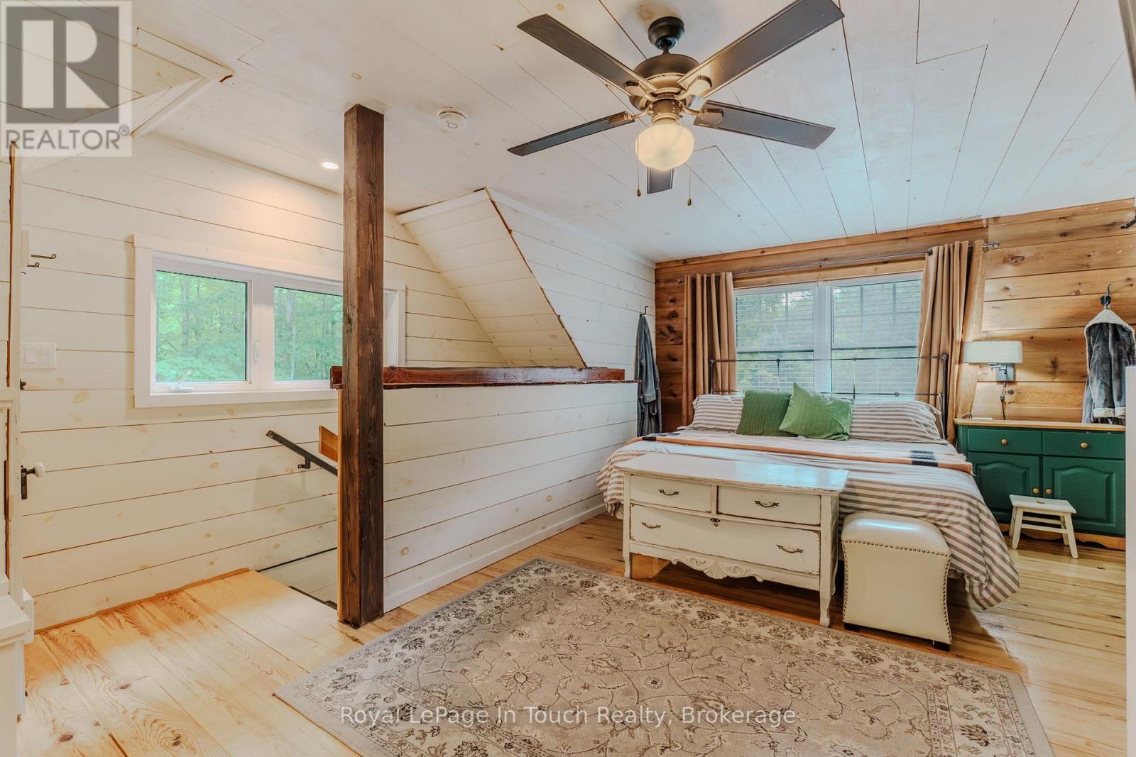 












440 CONCESSION RD 16 CONCESSION E

,
Tiny,




Ontario
L9M0P1

