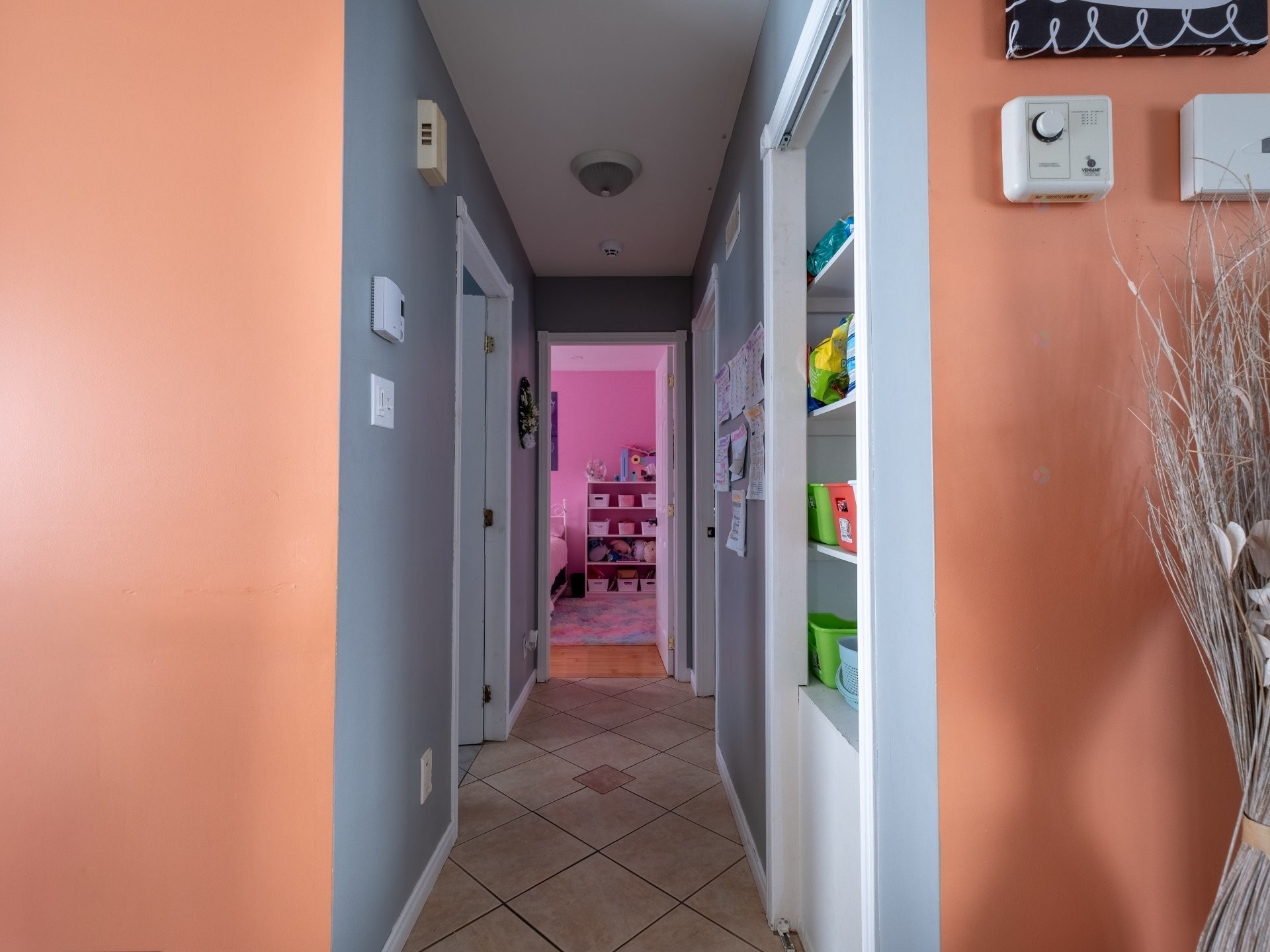 









28


Rue Deblois

,
Drummondville,




QC
J2A2M6


