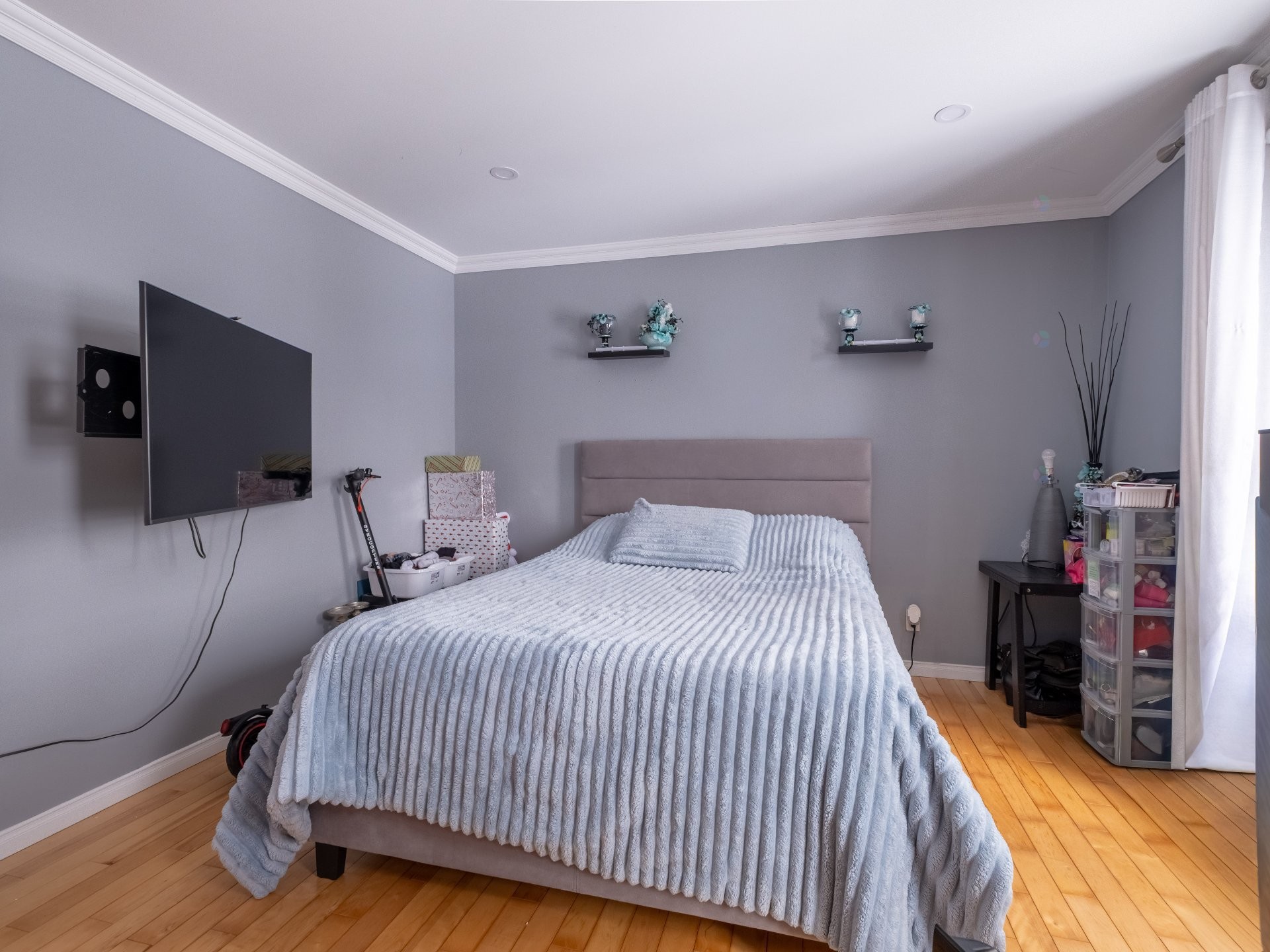 









28


Rue Deblois

,
Drummondville,




QC
J2A2M6

