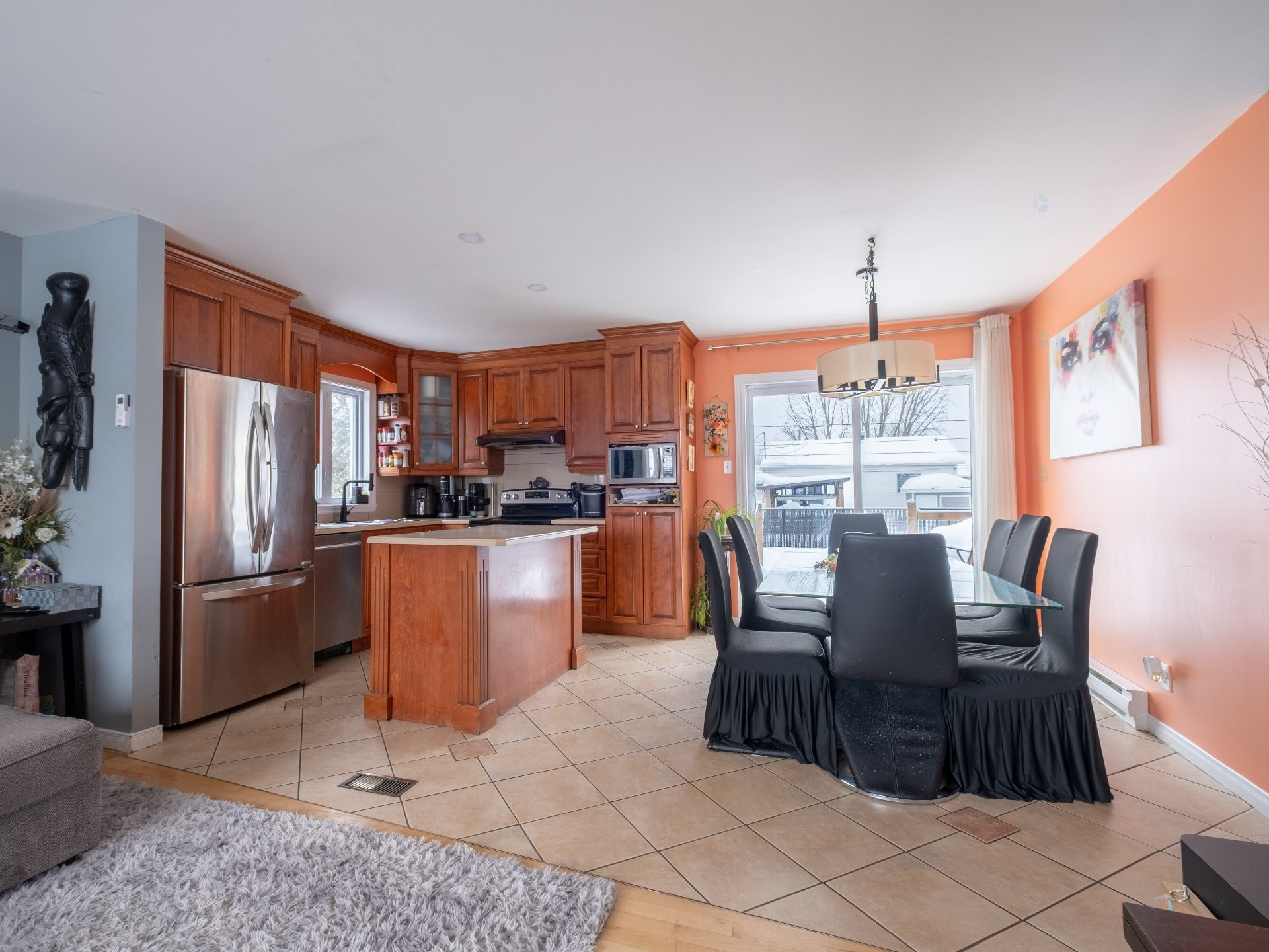 









28


Rue Deblois

,
Drummondville,




QC
J2A2M6

