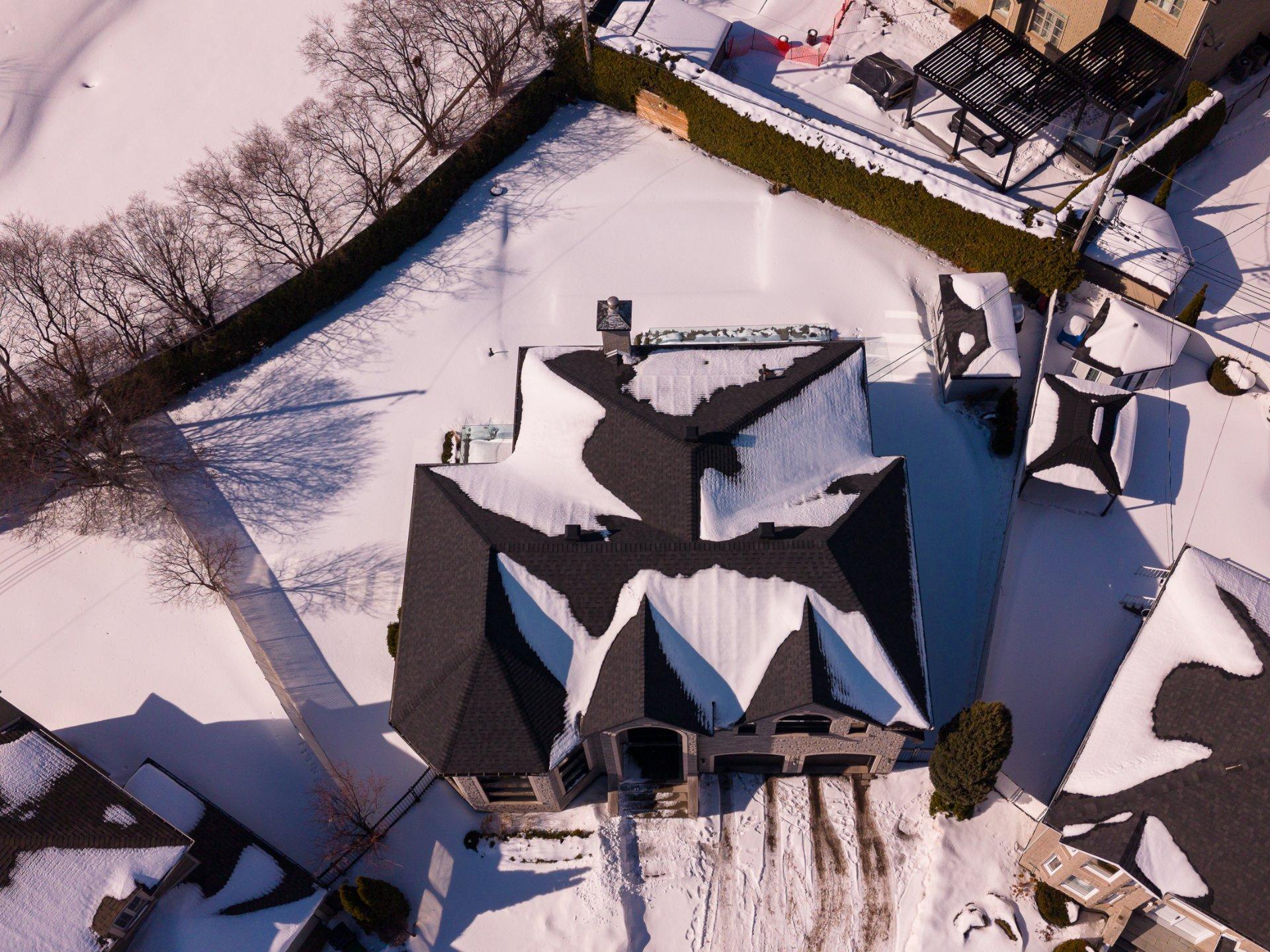 









2738


Carré Denise-Pelletier

,
Montréal (Saint-Laurent),




QC
H4R2T3

