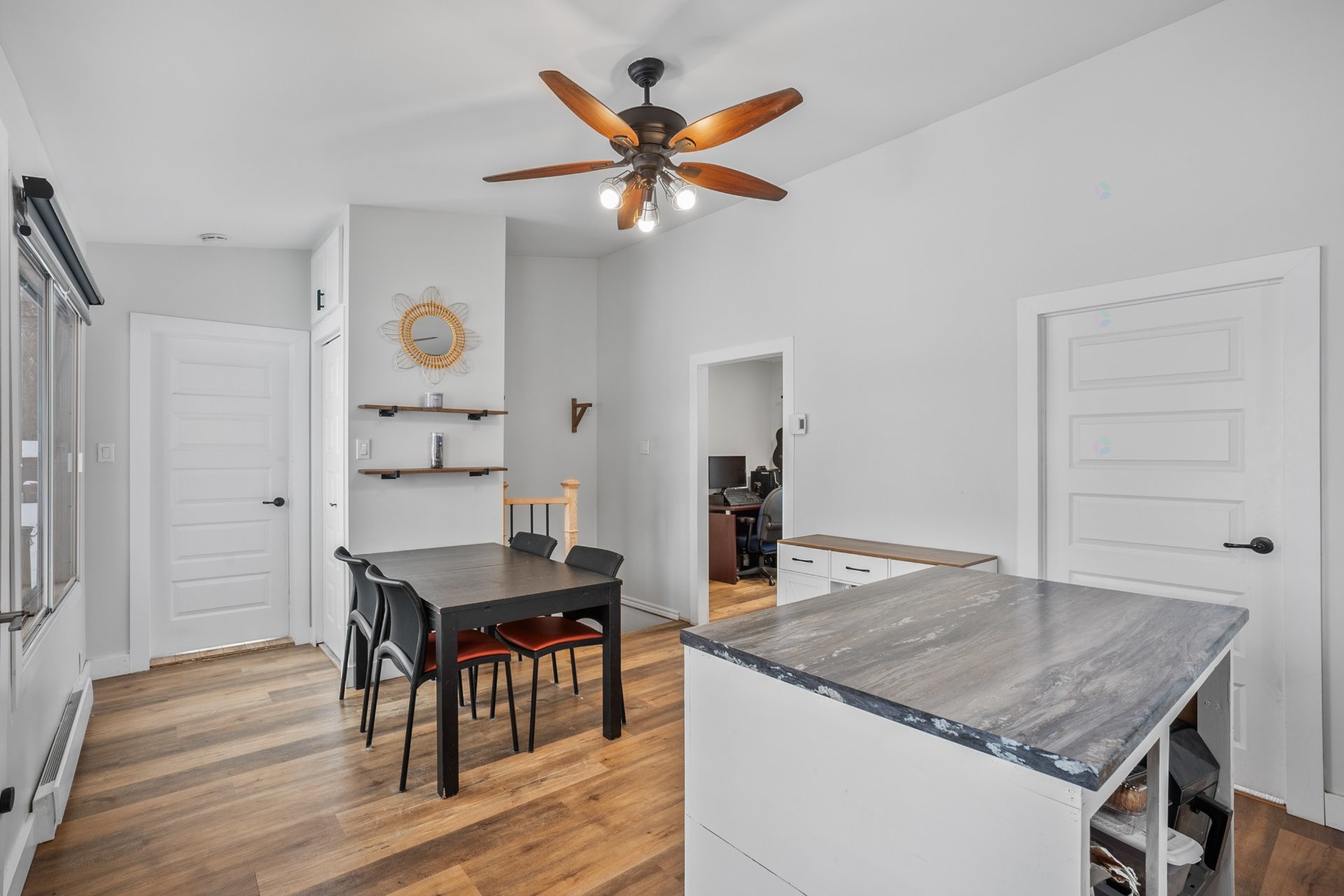 









58


Rg de l'Ile-St-Jean

,
Saint-François-du-Lac,




QC
J0G1M0

