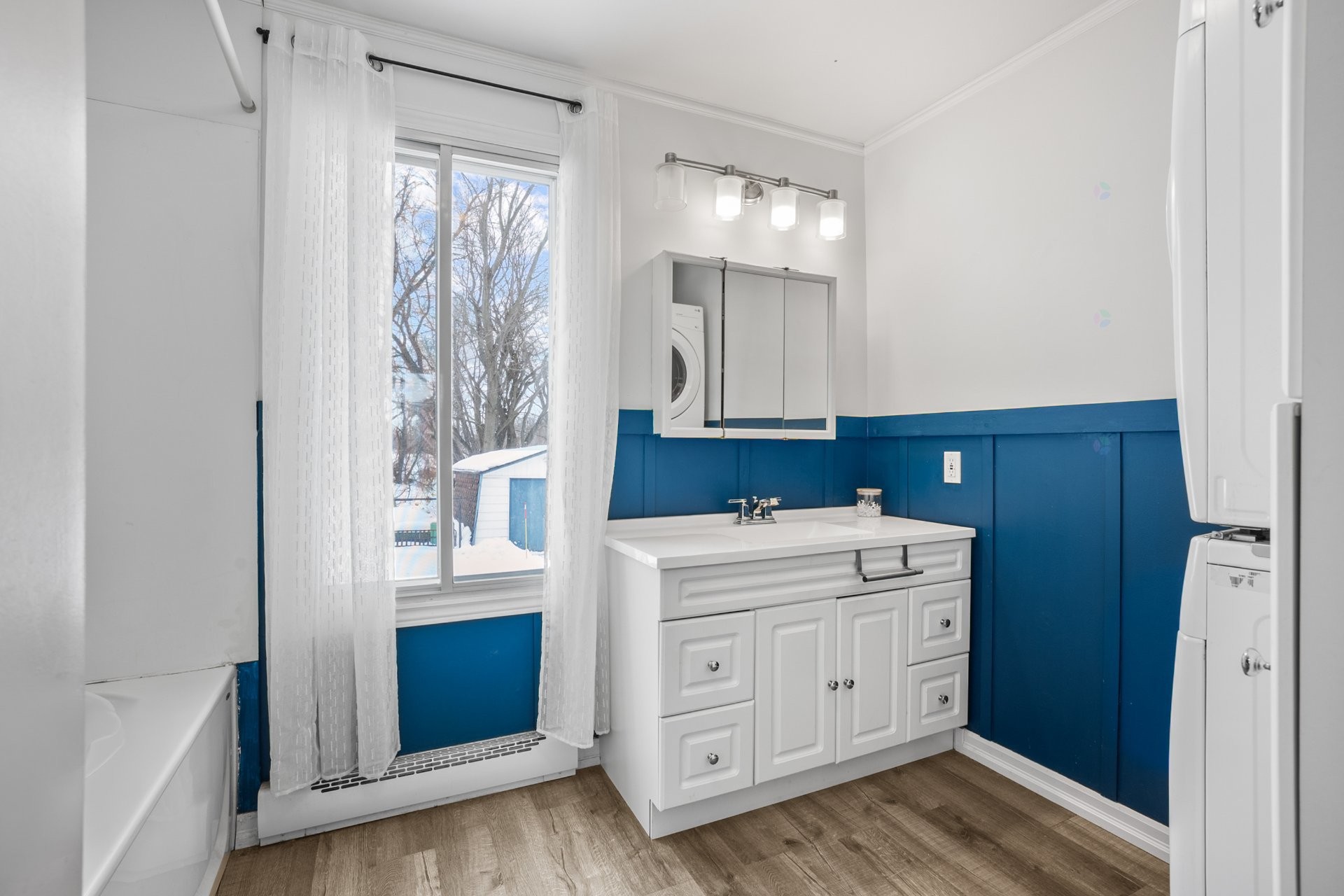 









58


Rg de l'Ile-St-Jean

,
Saint-François-du-Lac,




QC
J0G1M0

