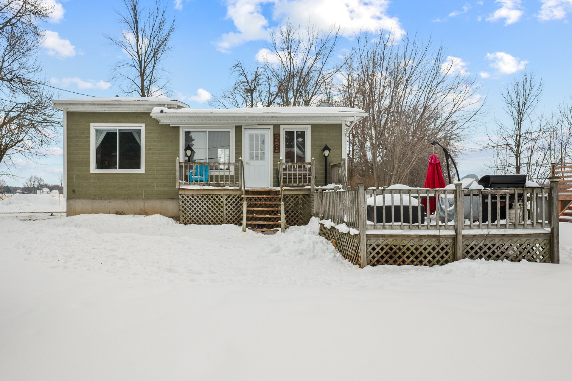 









58


Rg de l'Ile-St-Jean

,
Saint-François-du-Lac,




QC
J0G1M0

