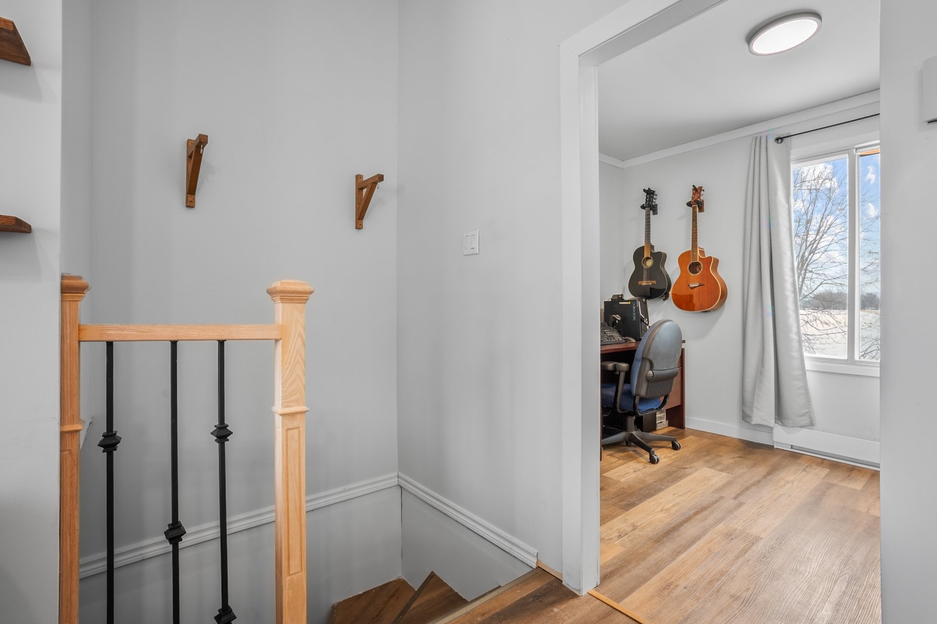 









58


Rg de l'Ile-St-Jean

,
Saint-François-du-Lac,




QC
J0G1M0

