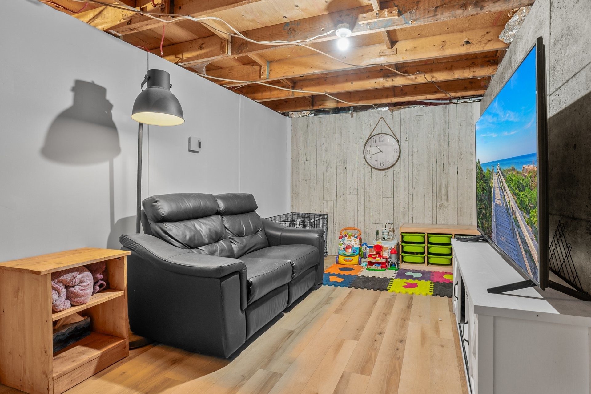 









58


Rg de l'Ile-St-Jean

,
Saint-François-du-Lac,




QC
J0G1M0

