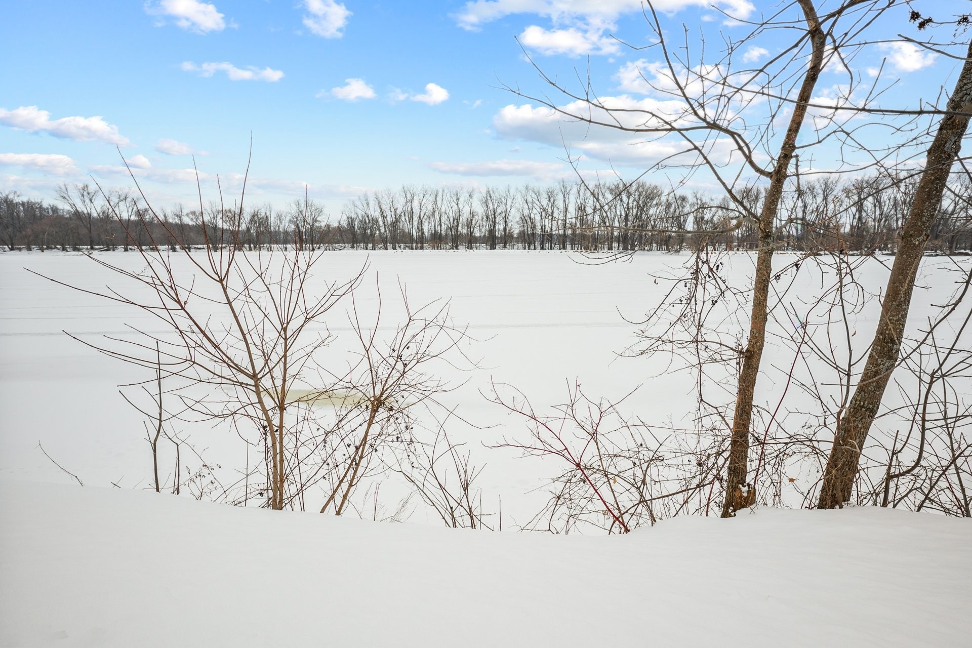 









58


Rg de l'Ile-St-Jean

,
Saint-François-du-Lac,




QC
J0G1M0

