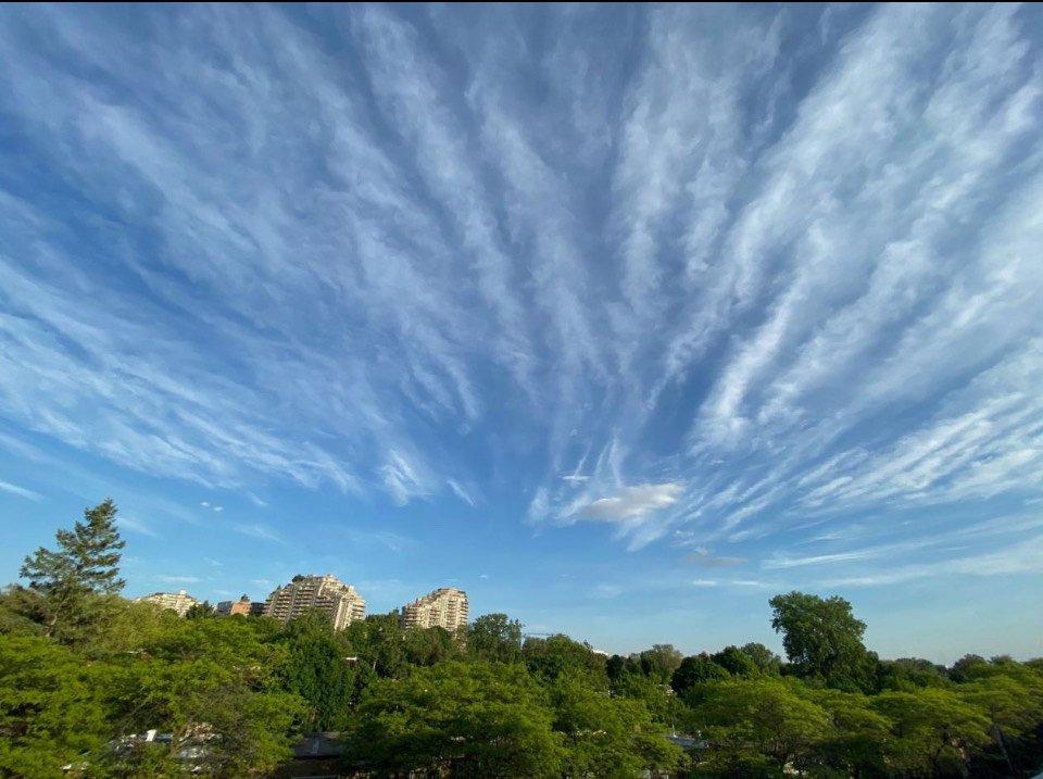 









2285


Av. Ekers

, PH404,
Mont-Royal,




QC
H3S1C6

