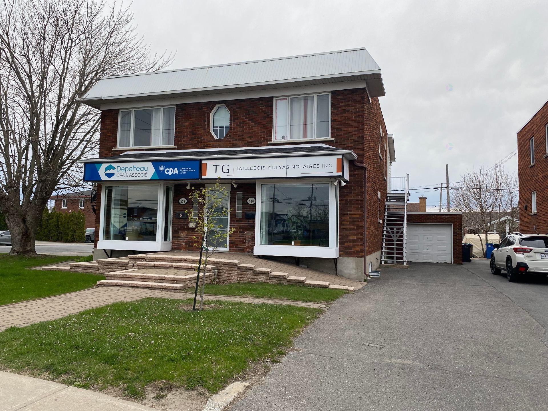 









838

 - 840


Boul. Taschereau

,
La Prairie,




QC
J5R1V9

