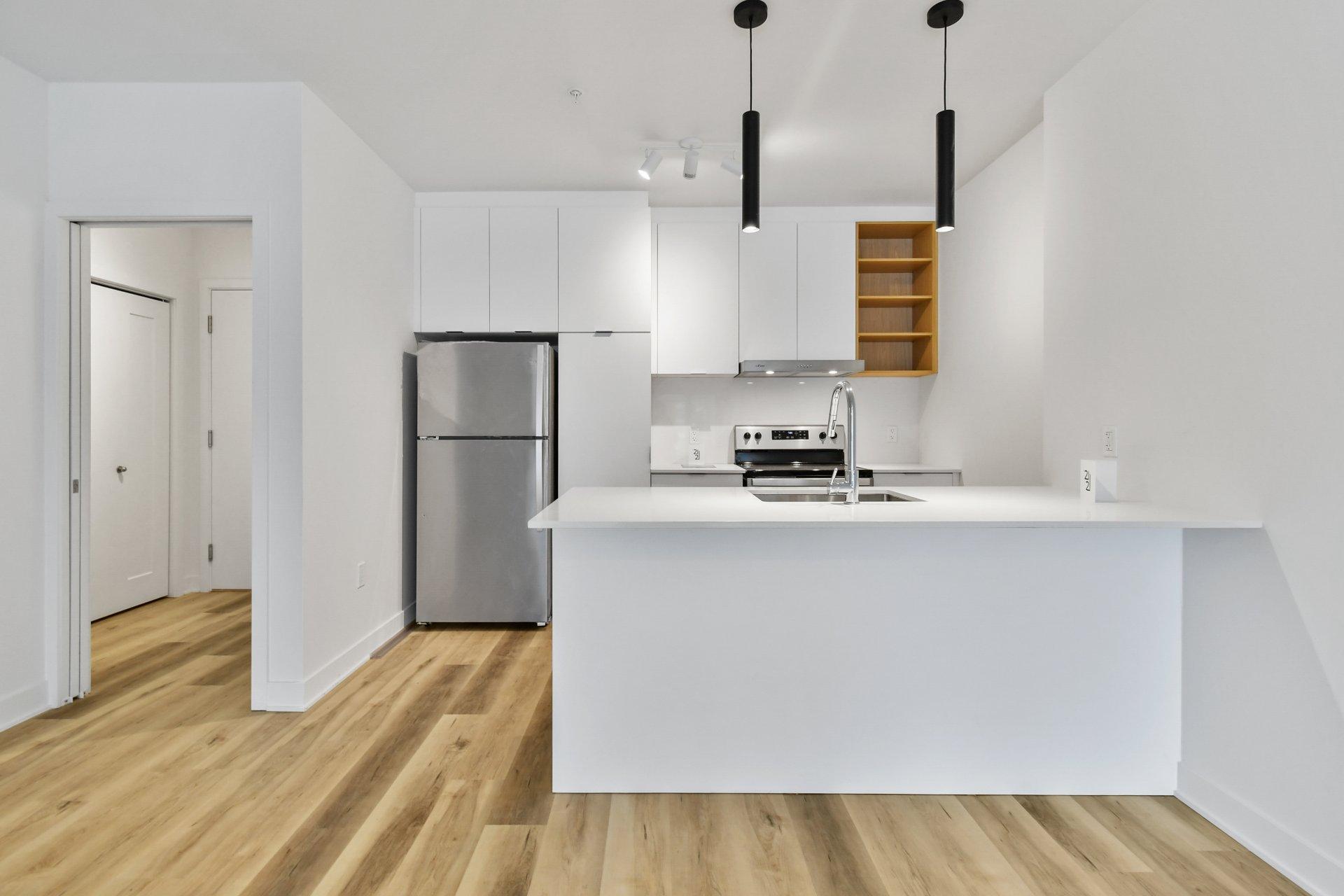 









2121


Av. Papineau

, 504,
Montréal (Ville-Marie),




QC
H2K4J5

