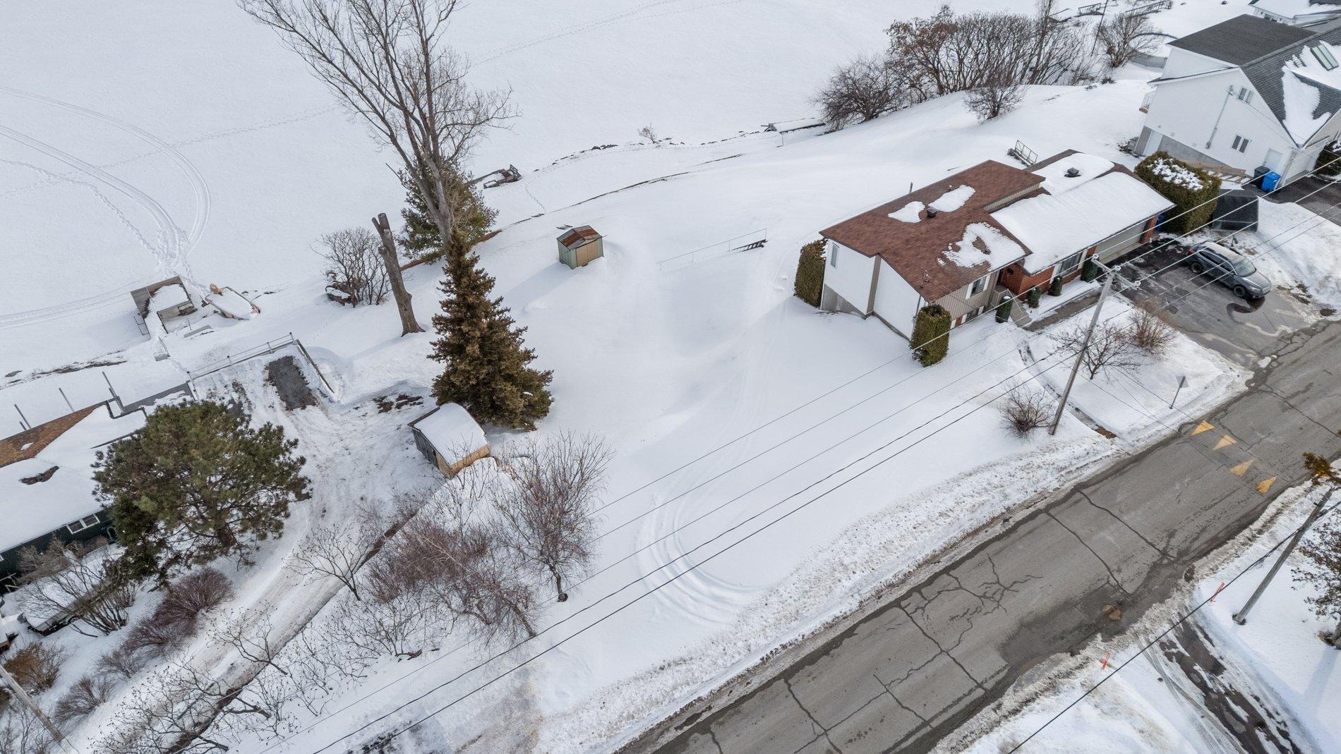 












Ch. du Fleuve

,
Pointe-des-Cascades,







QC
J0P1M0

