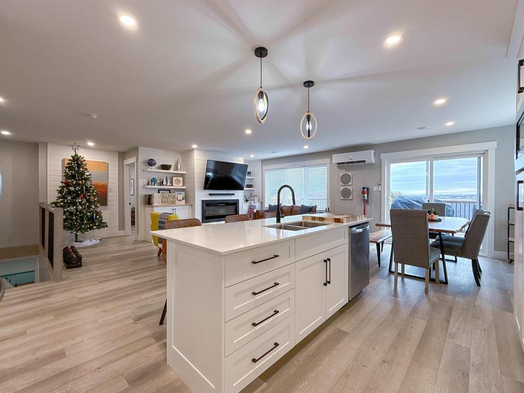 












26 Abegweit Lane

,
North Rustico,




PE
C0A 1X0

