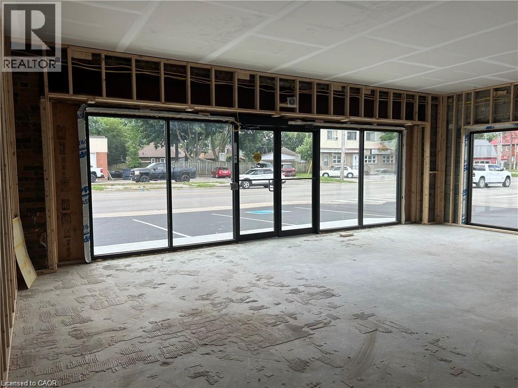 












63 QUEENSWAY W

,
Simcoe,




Ontario
N3Y2M7

