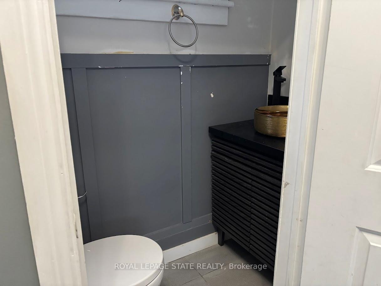 









4789


St Clair

Avenue,
Niagara Falls,




ON
L2E 3T2

