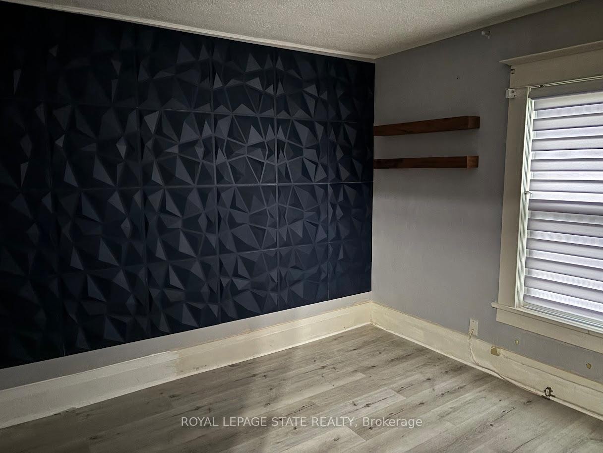 









4789


St Clair

Avenue,
Niagara Falls,




ON
L2E 3T2

