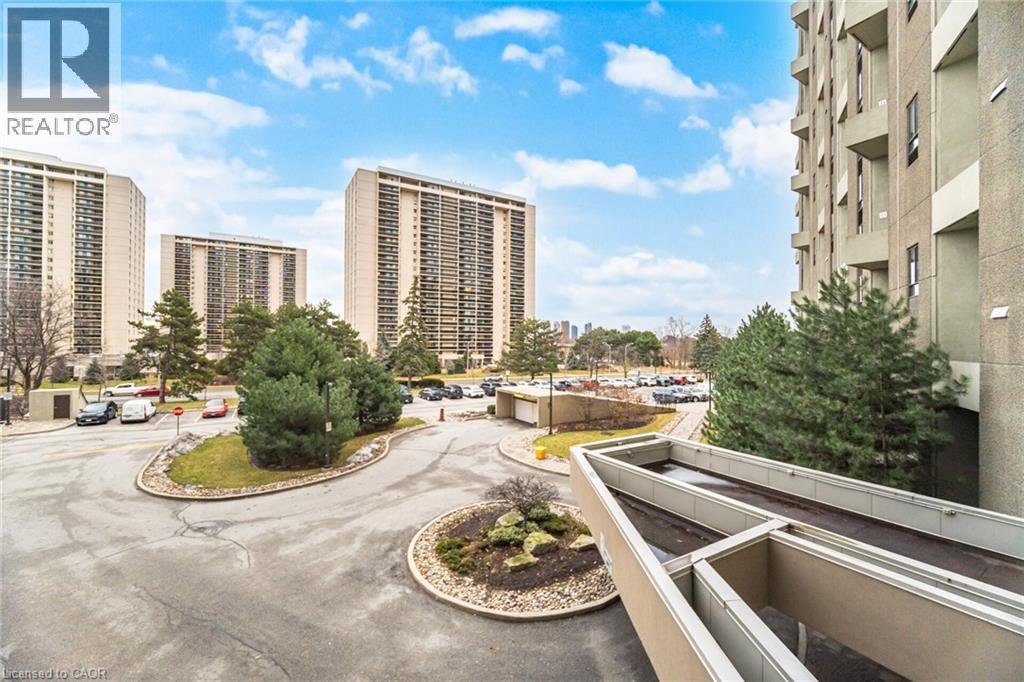 












296 MILL Road Unit# A21

,
Toronto,




Ontario
M9C4X8

