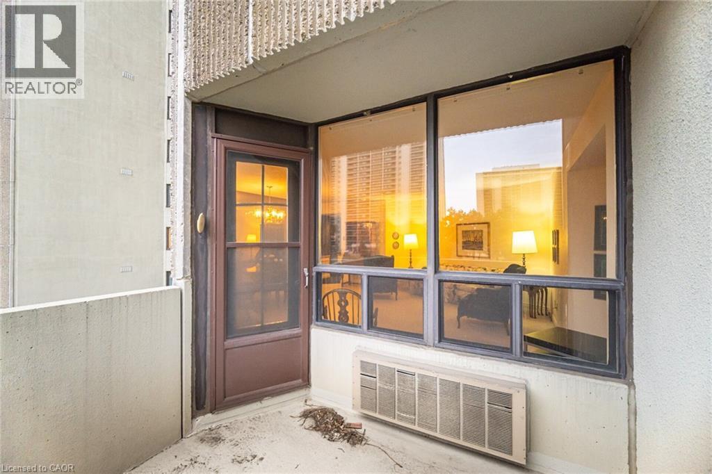 












296 MILL Road Unit# A21

,
Toronto,




Ontario
M9C4X8

