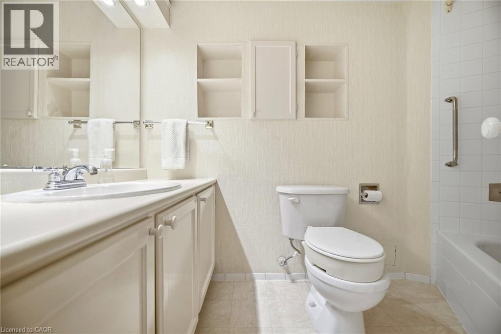 












296 MILL Road Unit# A21

,
Toronto,




Ontario
M9C4X8

