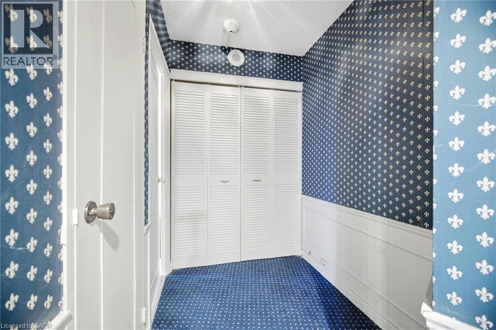 












296 MILL Road Unit# A21

,
Toronto,




Ontario
M9C4X8

