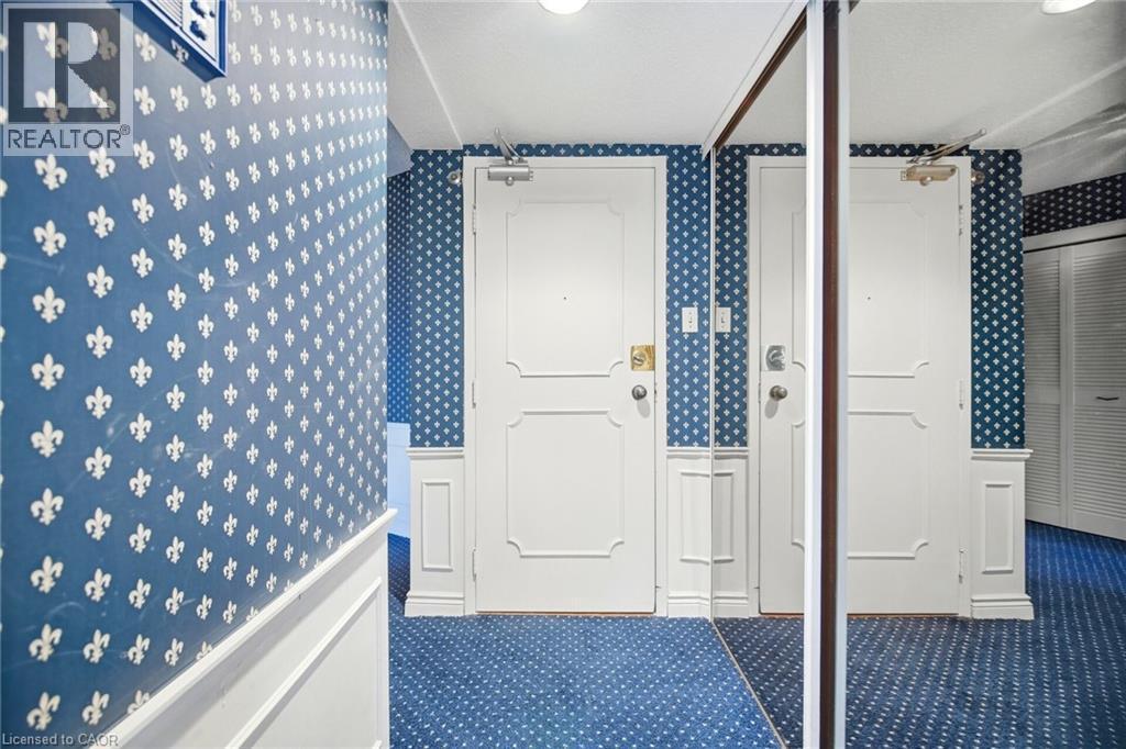 












296 MILL Road Unit# A21

,
Toronto,




Ontario
M9C4X8

