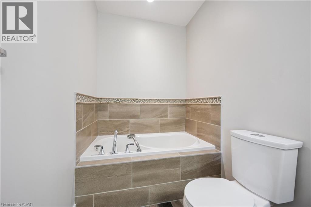 












60 ARKELL Road Unit# 25

,
Guelph,




Ontario
N1L0N7

