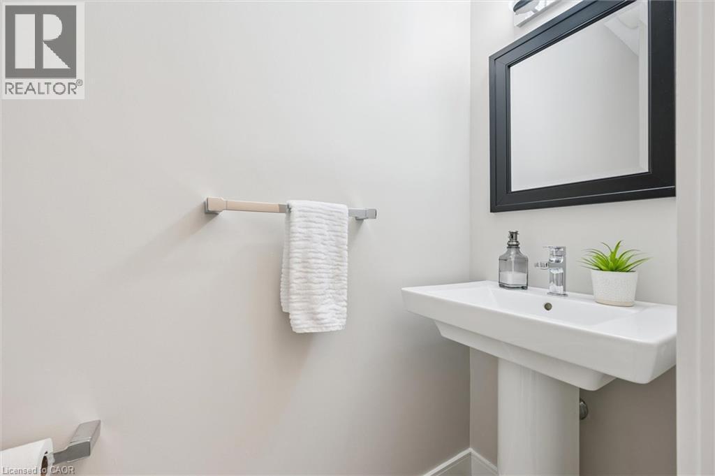 












60 ARKELL Road Unit# 25

,
Guelph,




Ontario
N1L0N7

