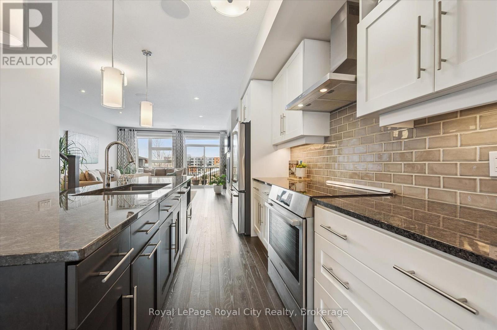 












25 - 60 ARKELL ROAD

,
Guelph (Kortright East),




Ontario
N1L0N7

