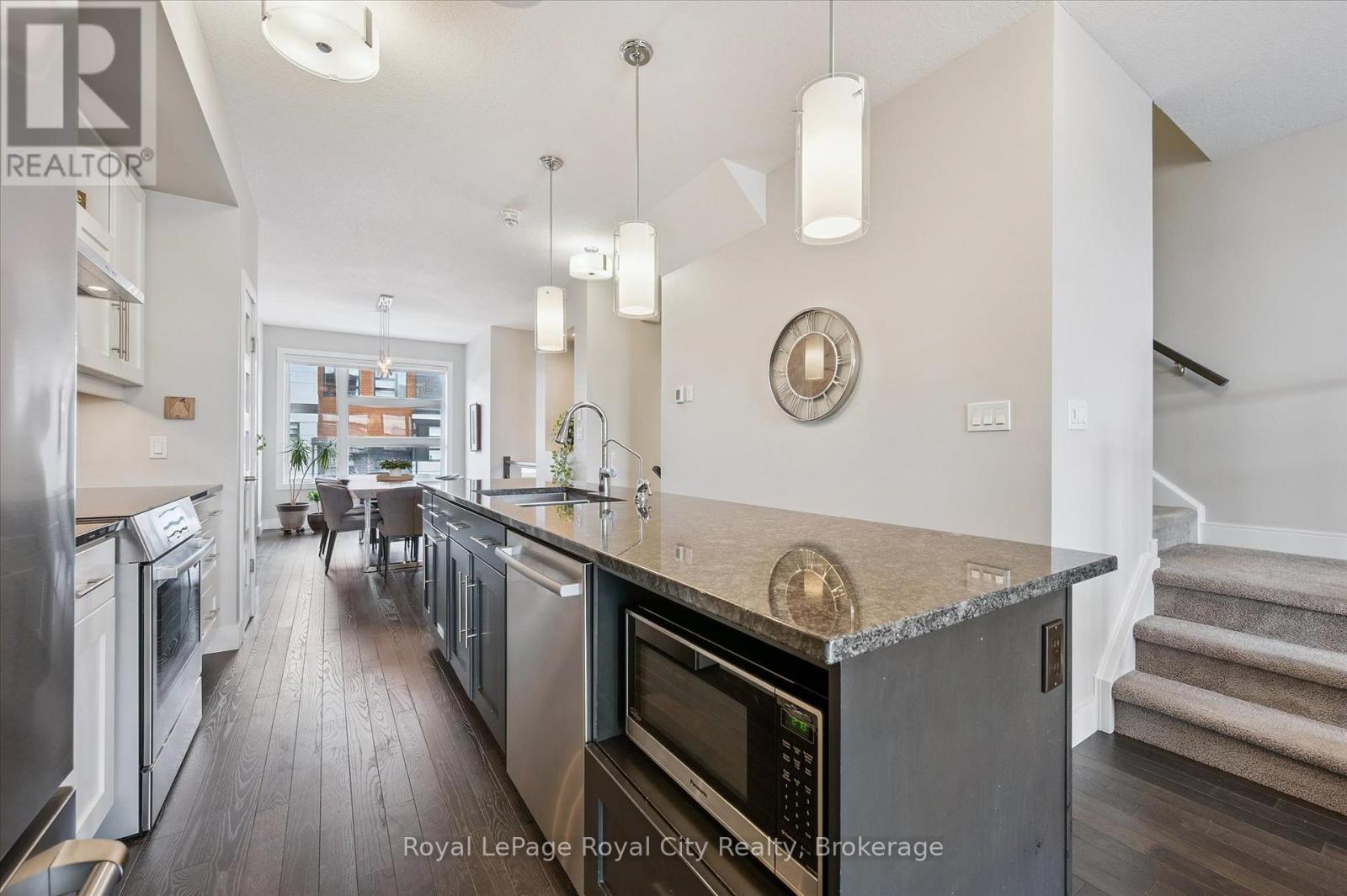 












25 - 60 ARKELL ROAD

,
Guelph (Kortright East),




Ontario
N1L0N7

