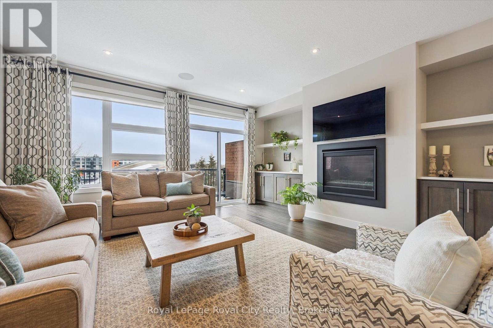 












25 - 60 ARKELL ROAD

,
Guelph (Kortright East),




Ontario
N1L0N7

