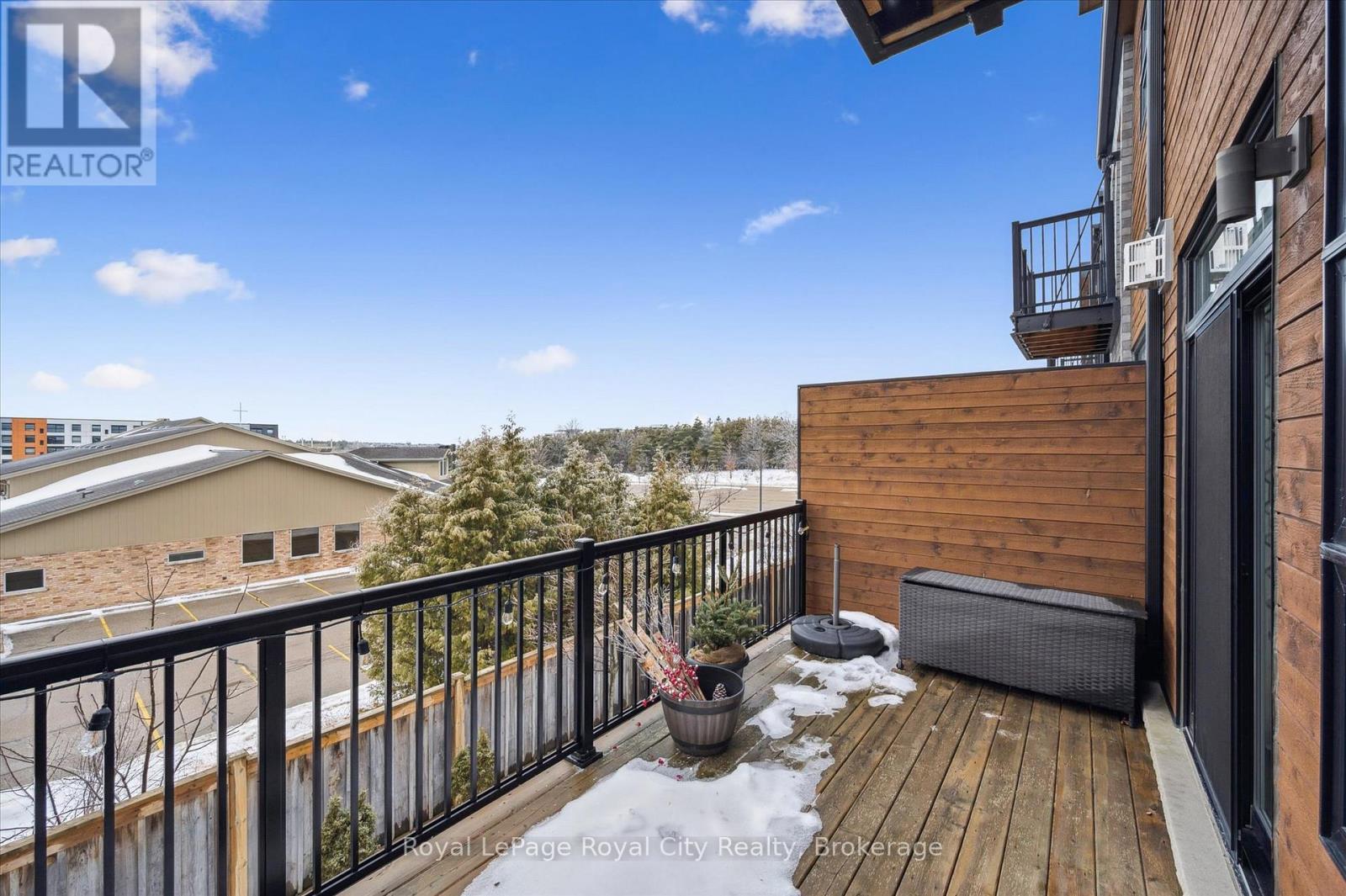 












25 - 60 ARKELL ROAD

,
Guelph (Kortright East),




Ontario
N1L0N7

