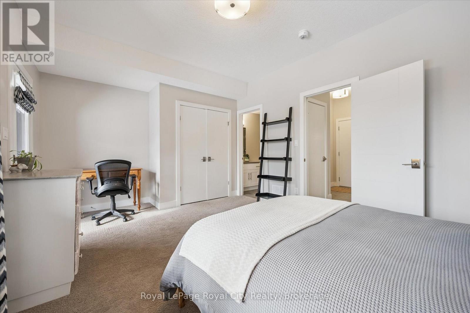 












25 - 60 ARKELL ROAD

,
Guelph (Kortright East),




Ontario
N1L0N7

