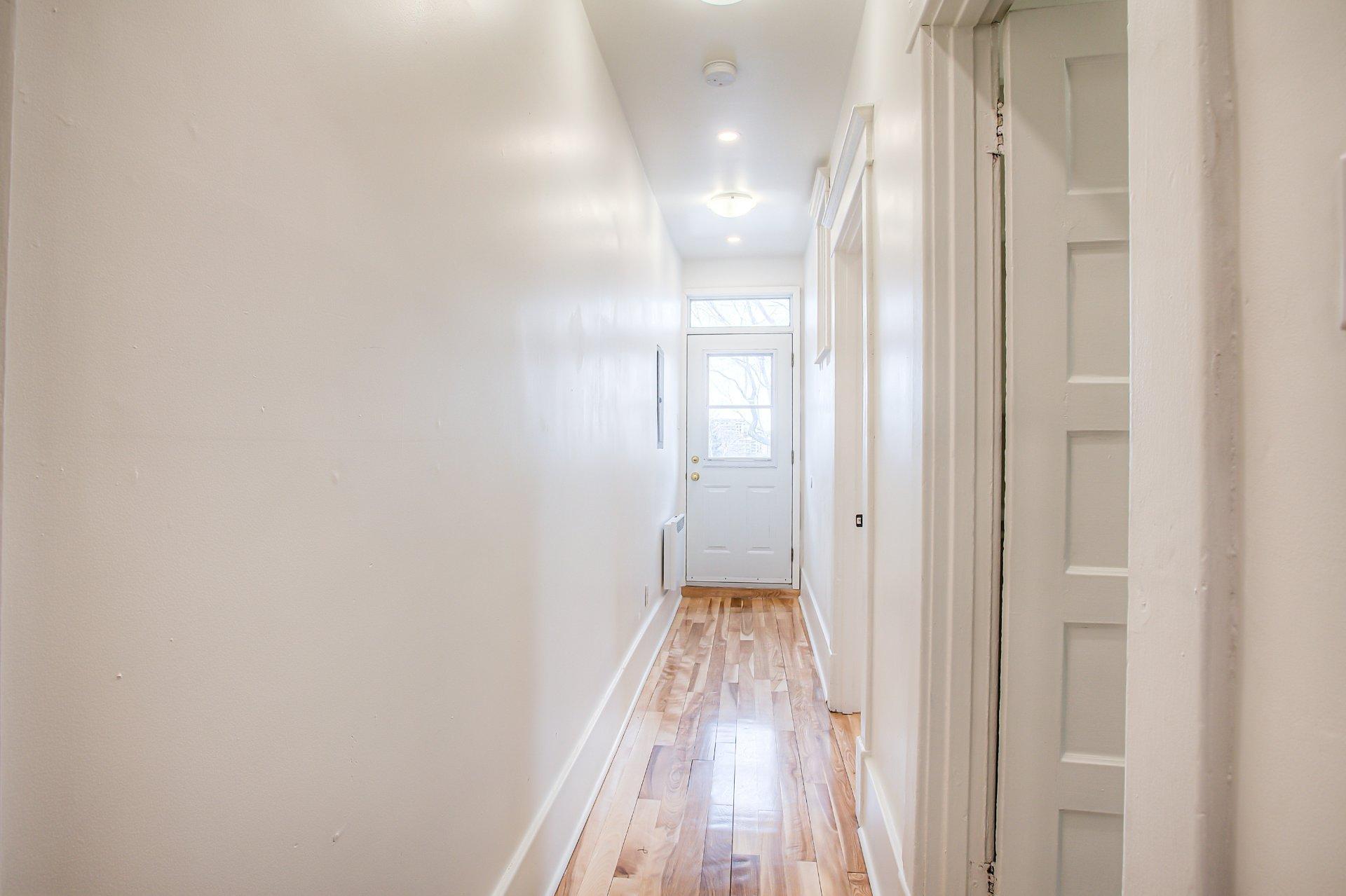 









2135


Boul. Édouard-Montpetit

, 6,
Montréal (Côte-des-Neiges/Notre-Dame-de-Grâce),




QC
H3T1J3

