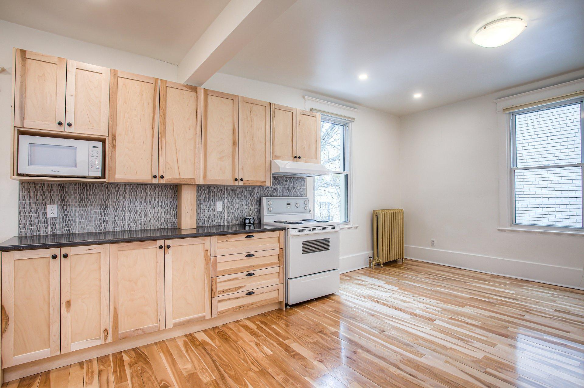 









2135


Boul. Édouard-Montpetit

, 6,
Montréal (Côte-des-Neiges/Notre-Dame-de-Grâce),




QC
H3T1J3

