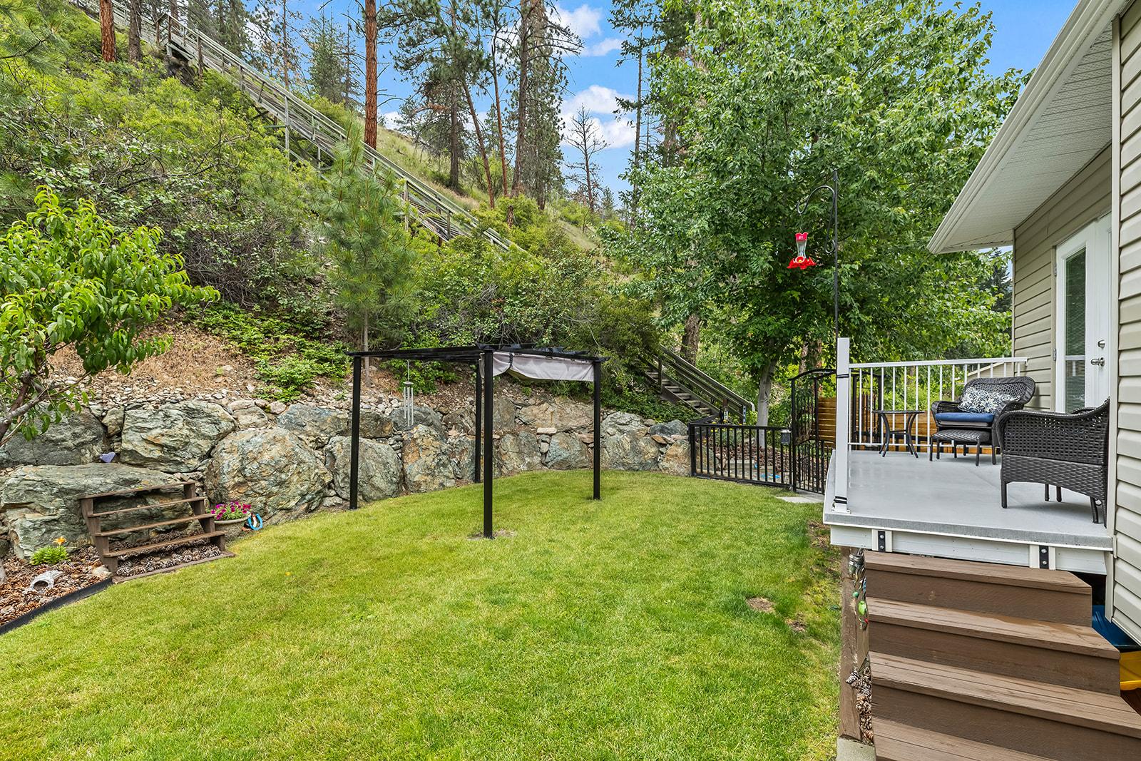 









5827


Victoria

Street,
Peachland,




BC
V0H 1X4

