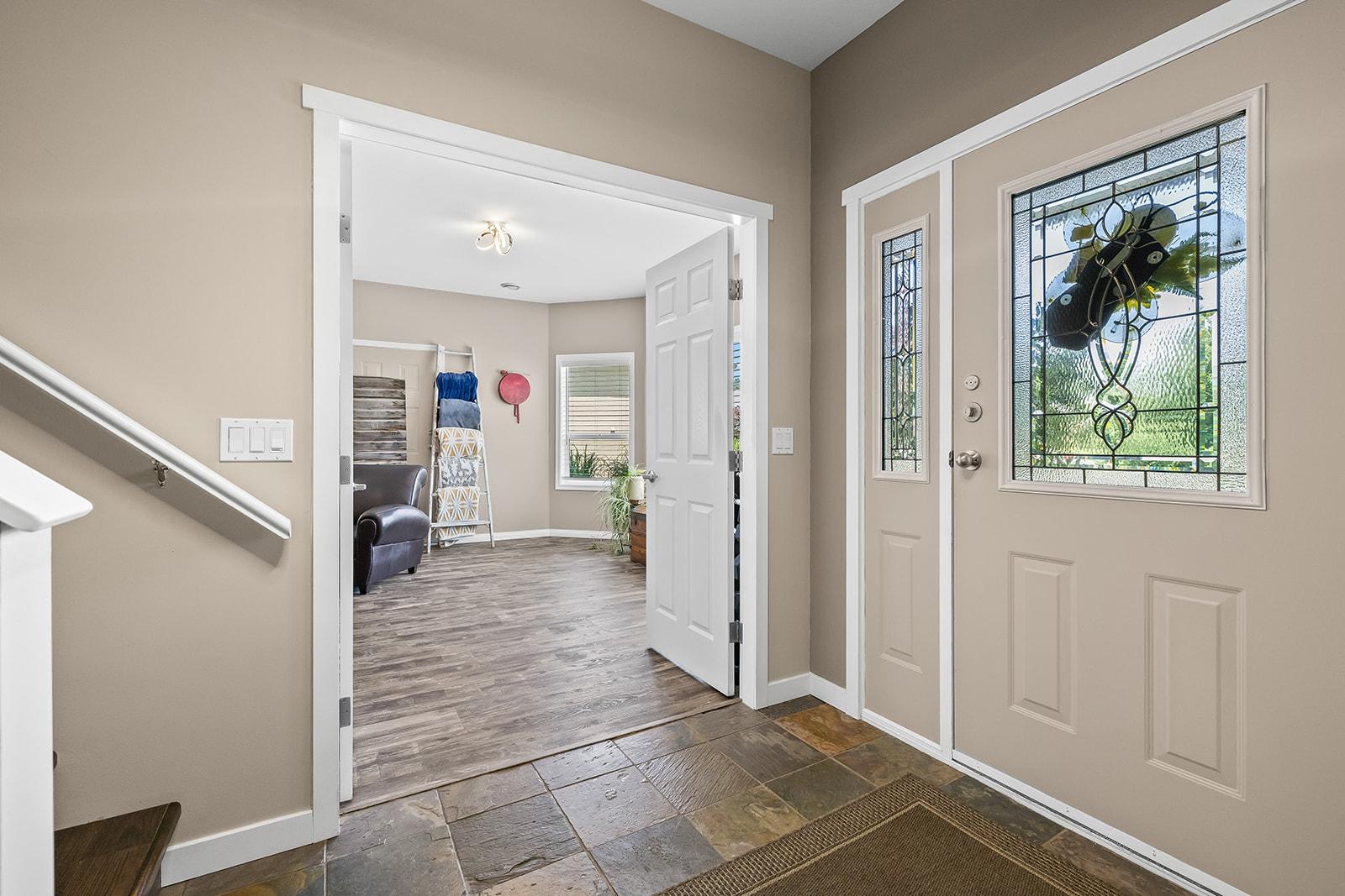 









5827


Victoria

Street,
Peachland,




BC
V0H 1X4

