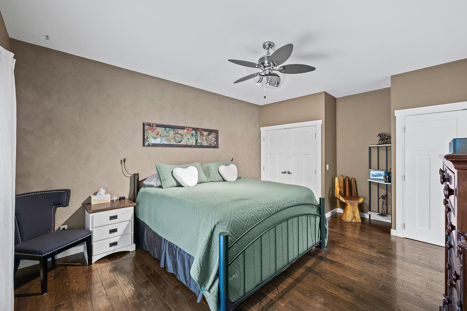 









5827


Victoria

Street,
Peachland,




BC
V0H 1X4

