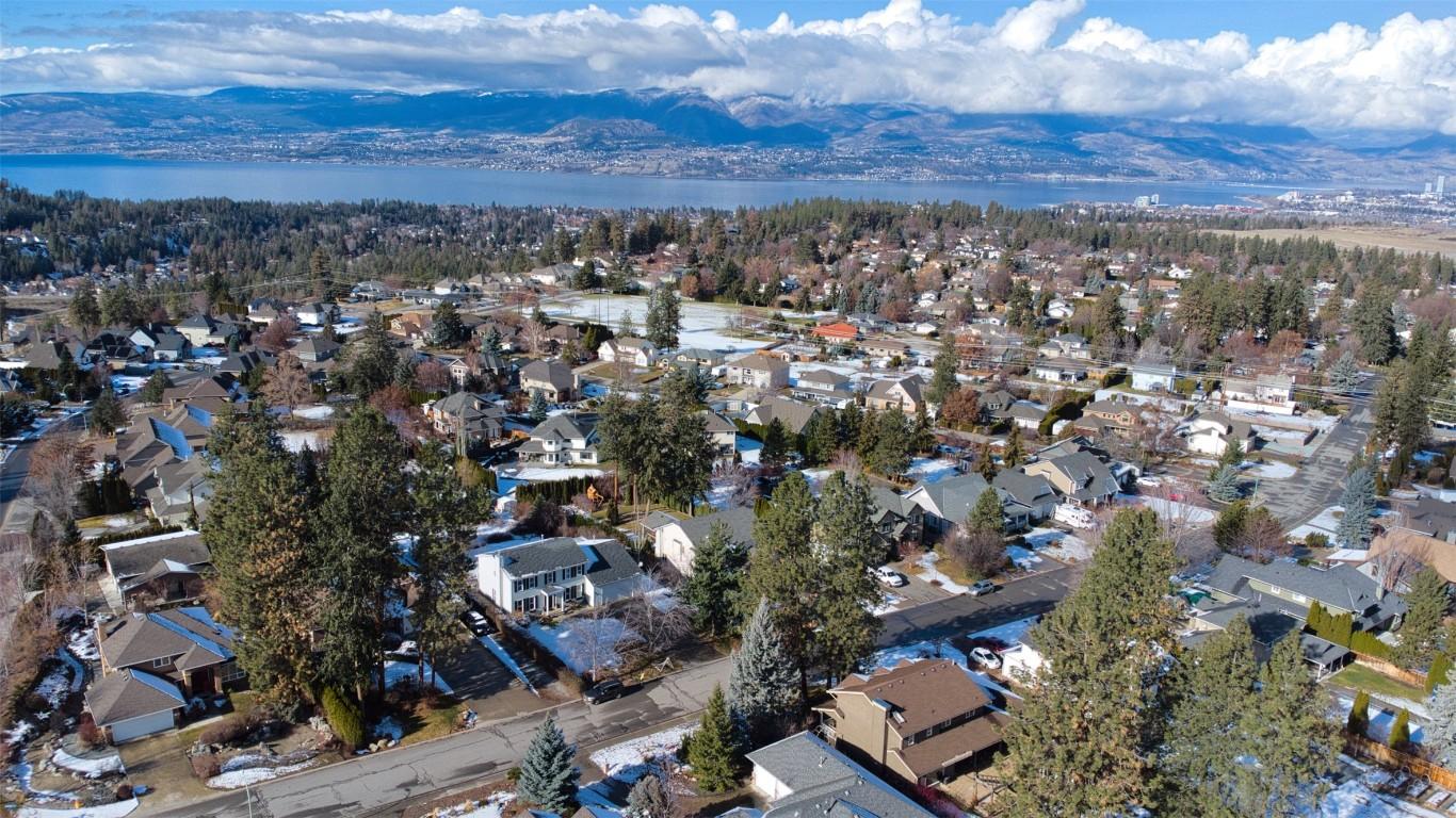 









4830


Parkridge

Drive,
Kelowna,




BC
V1W 3A1

