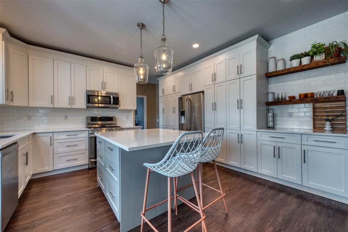 









4830


Parkridge

Drive,
Kelowna,




BC
V1W 3A1

