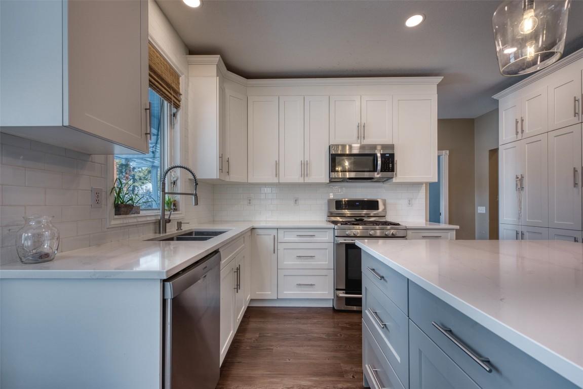 









4830


Parkridge

Drive,
Kelowna,




BC
V1W 3A1

