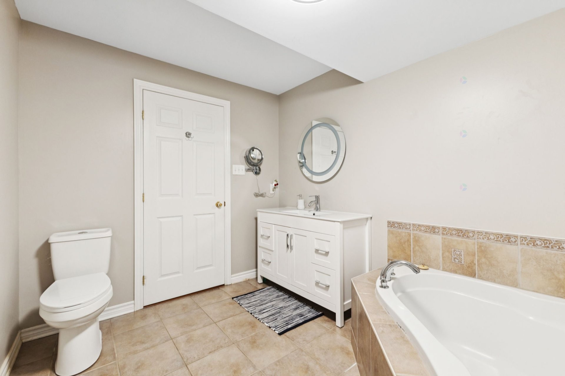 









97


Rue Ernest-Gaboury

, 101,
Gatineau (Gatineau),




QC
J8V0G2

