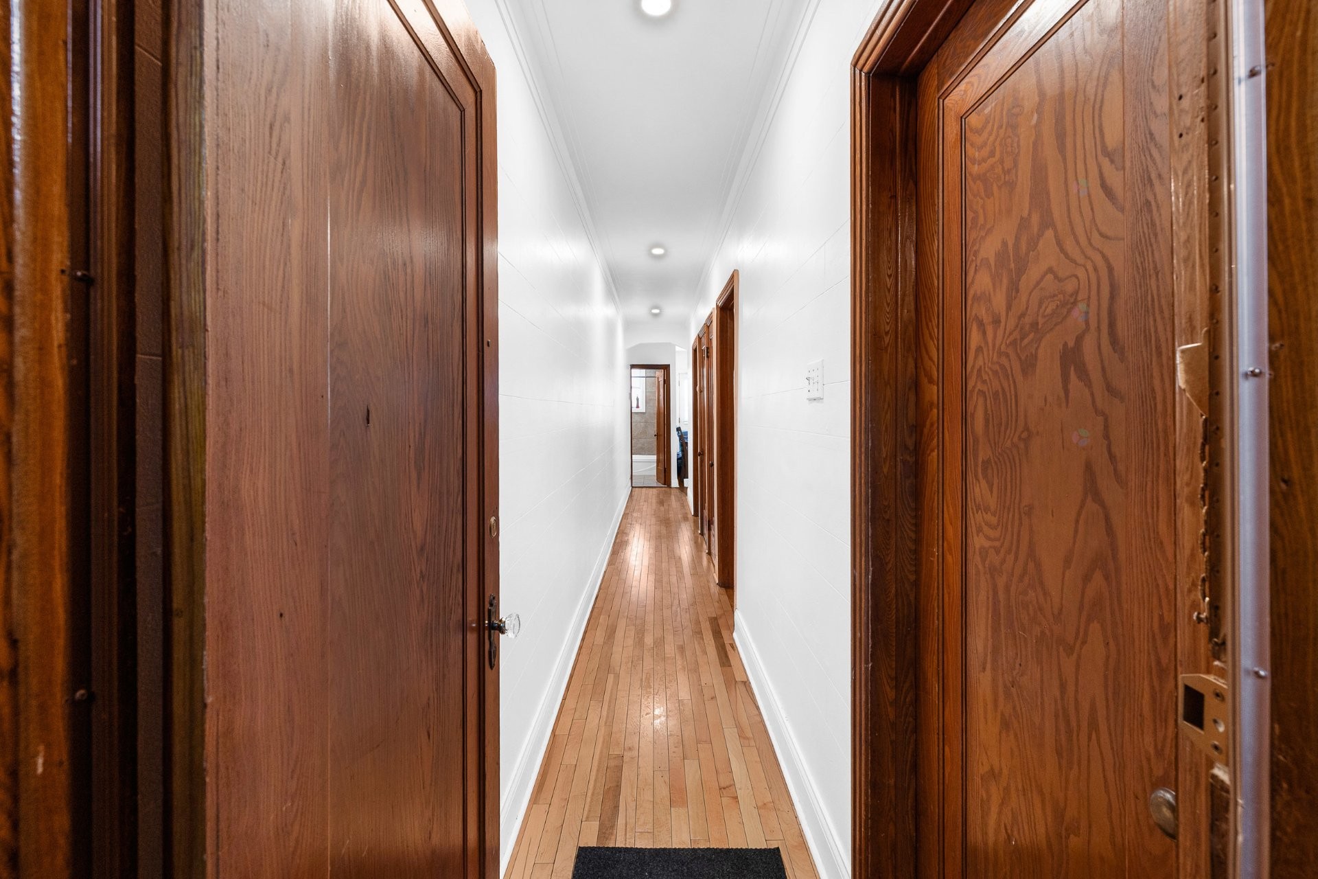 









470


Rue Ouimet

,
Montréal (Saint-Laurent),




QC
H4L3N8

