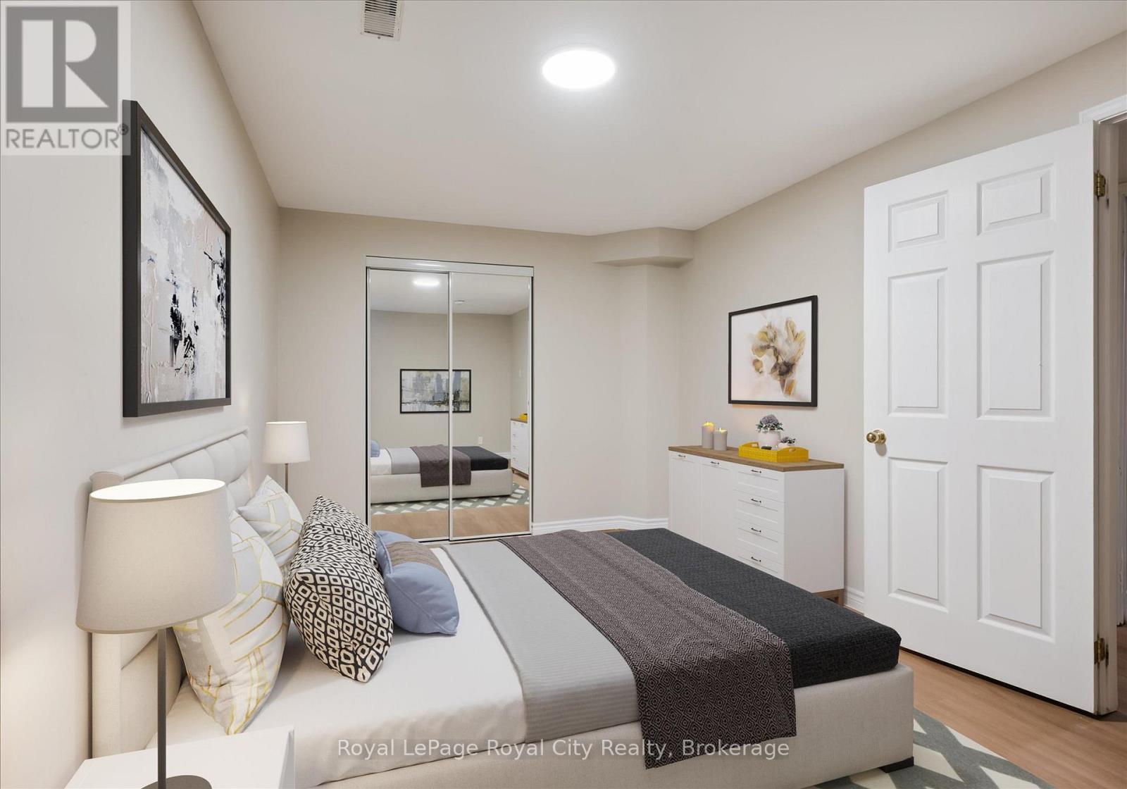 












45 BORLAND DRIVE

,
Guelph (Clairfields/Hanlon Business Park),




Ontario
N1G5B5

