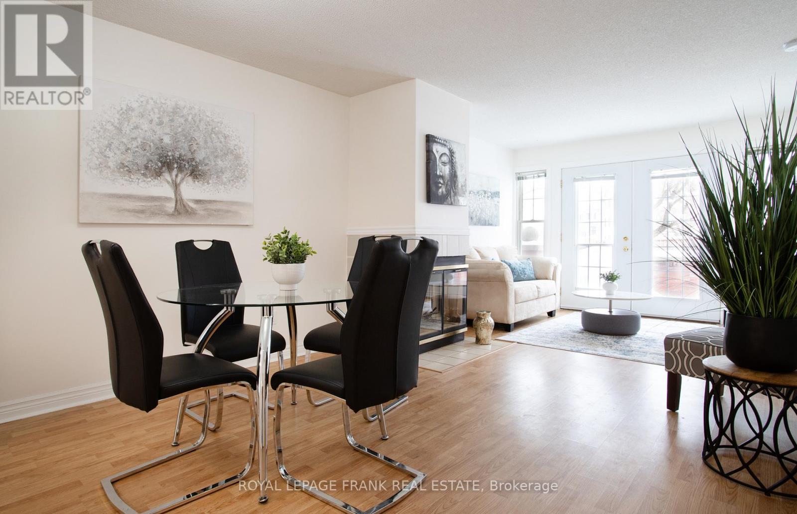 












A15 - 1651 NASH ROAD

,
Clarington (Courtice),




Ontario
L1E1S8

