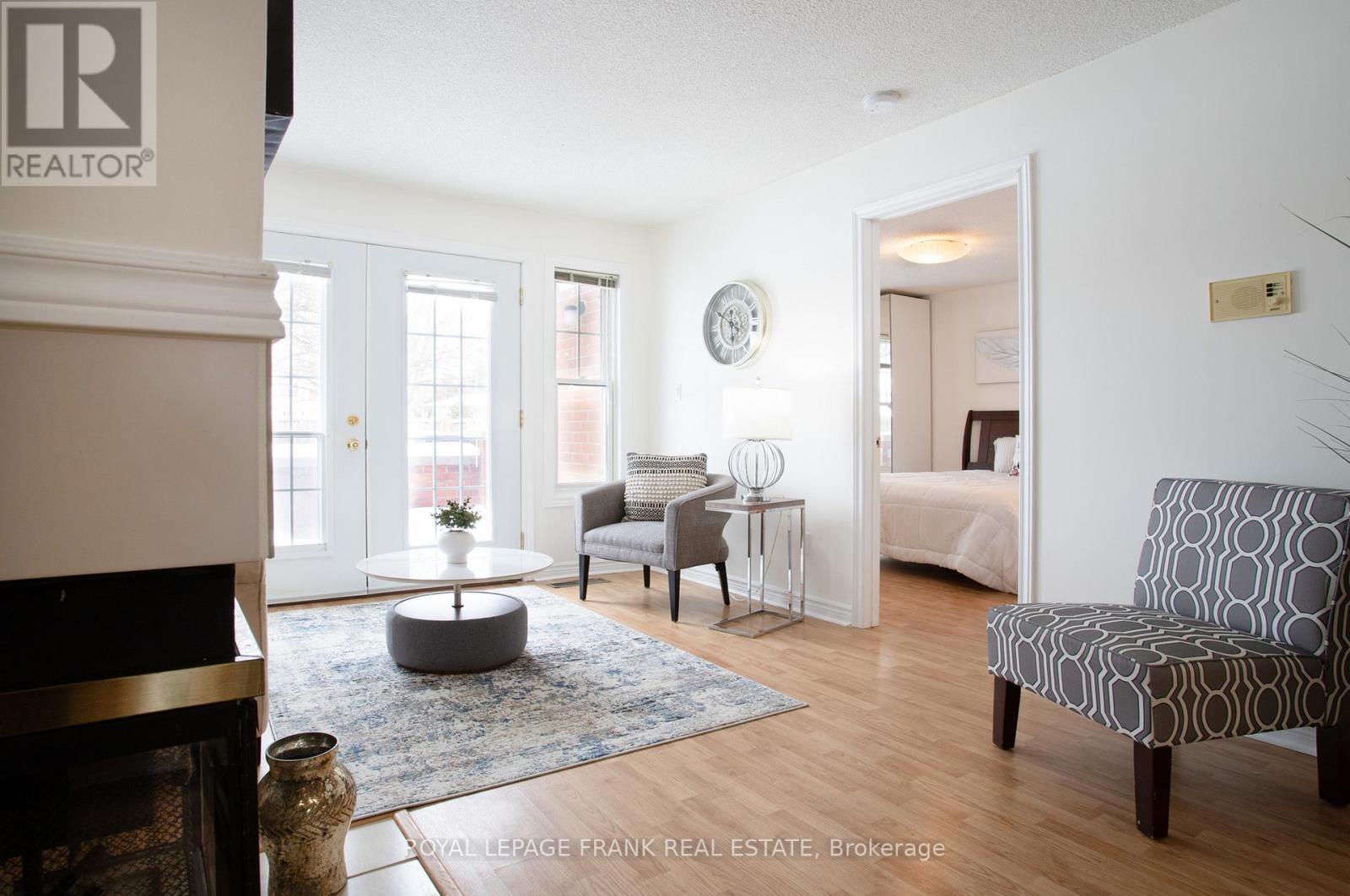 












A15 - 1651 NASH ROAD

,
Clarington (Courtice),




Ontario
L1E1S8

