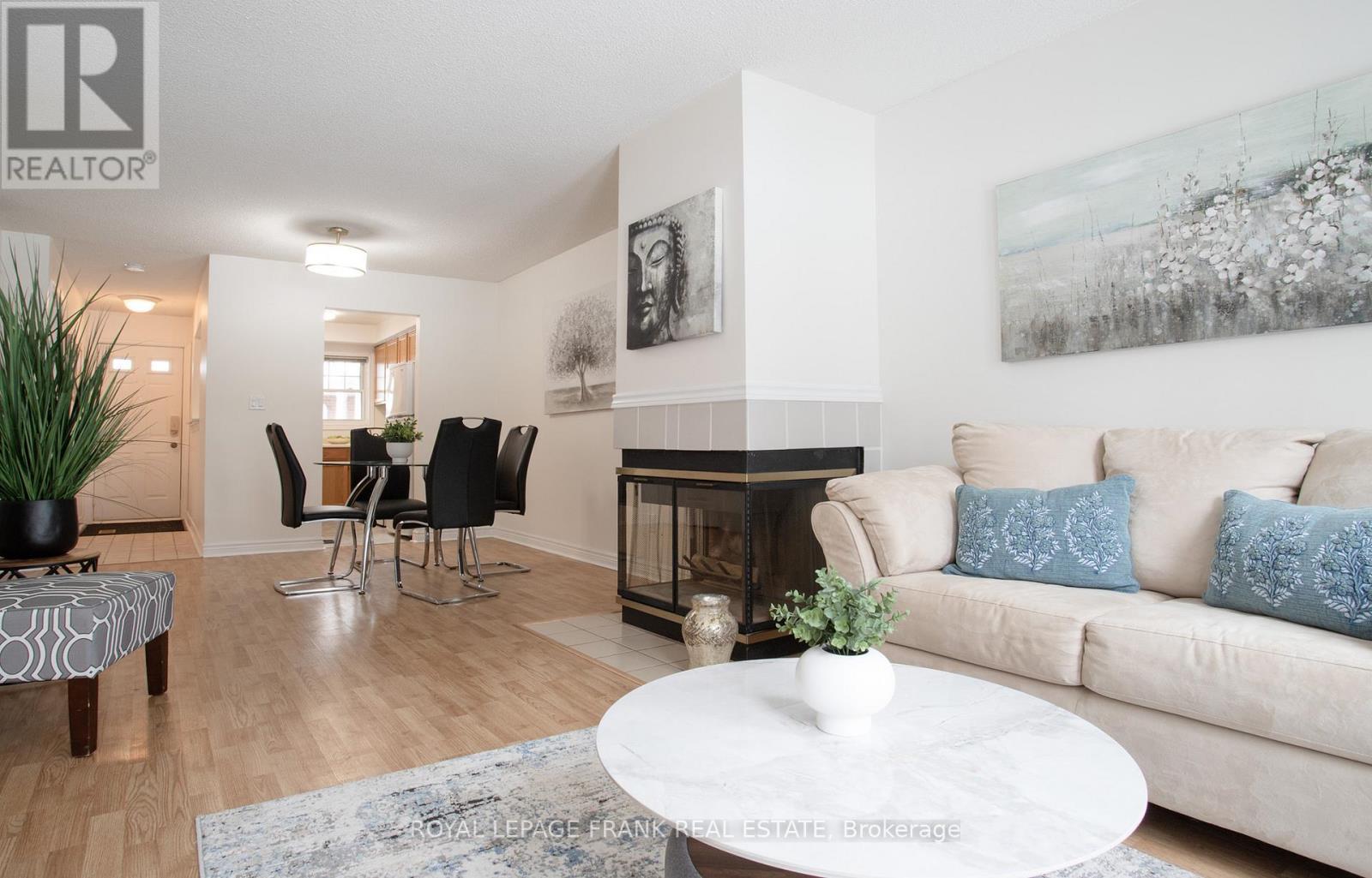 












A15 - 1651 NASH ROAD

,
Clarington (Courtice),




Ontario
L1E1S8

