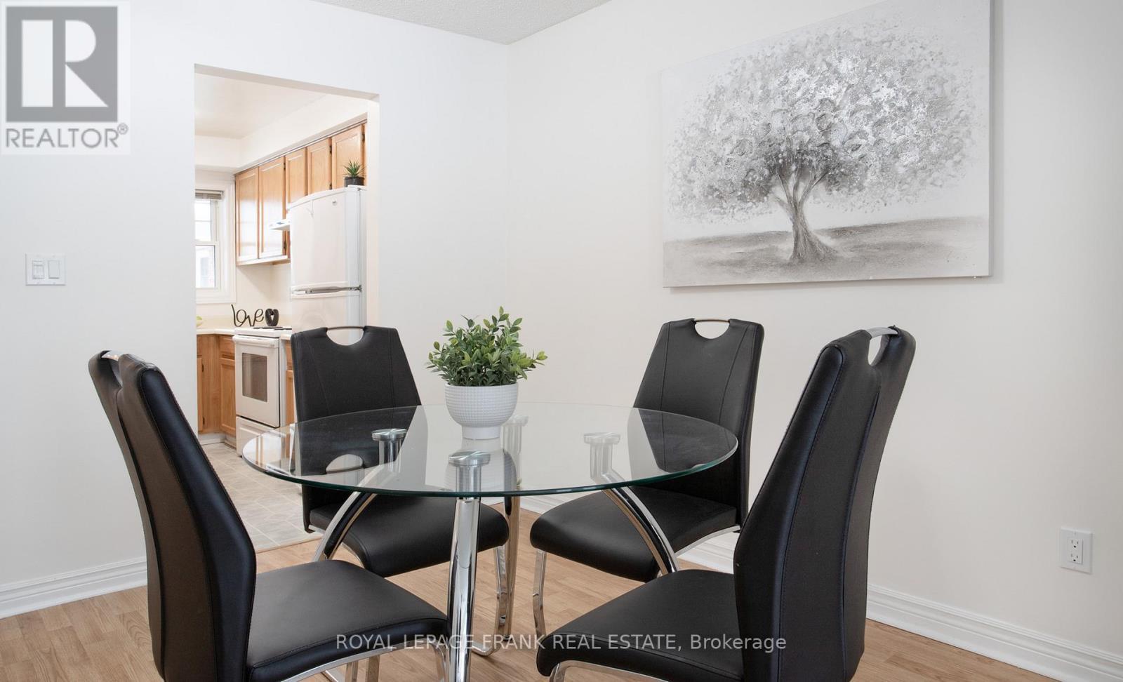 












A15 - 1651 NASH ROAD

,
Clarington (Courtice),




Ontario
L1E1S8

