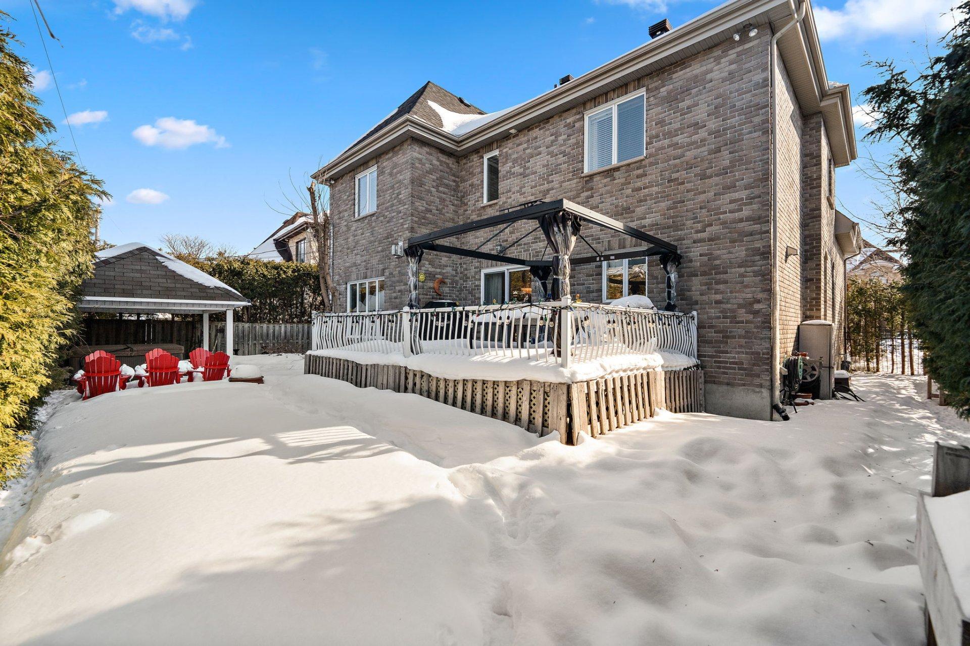 









389


Rue Cézanne

,
Dollard-des-Ormeaux,




QC
H9A3J5

